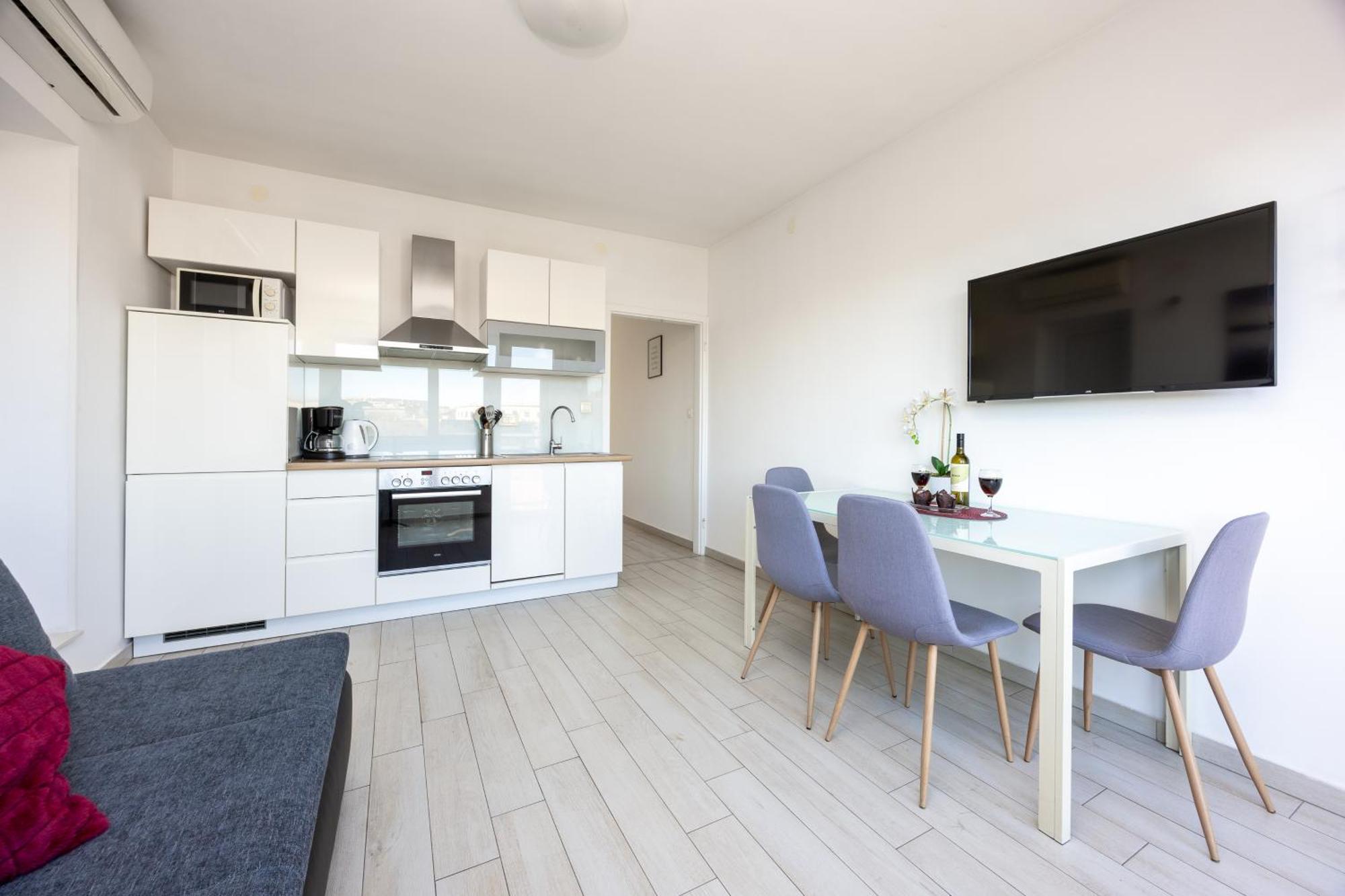 Ancora Center Apartment Pula Ngoại thất bức ảnh