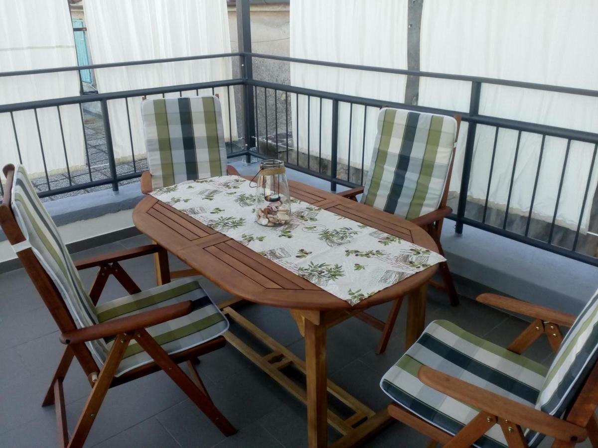 Ancora Center Apartment Pula Ngoại thất bức ảnh